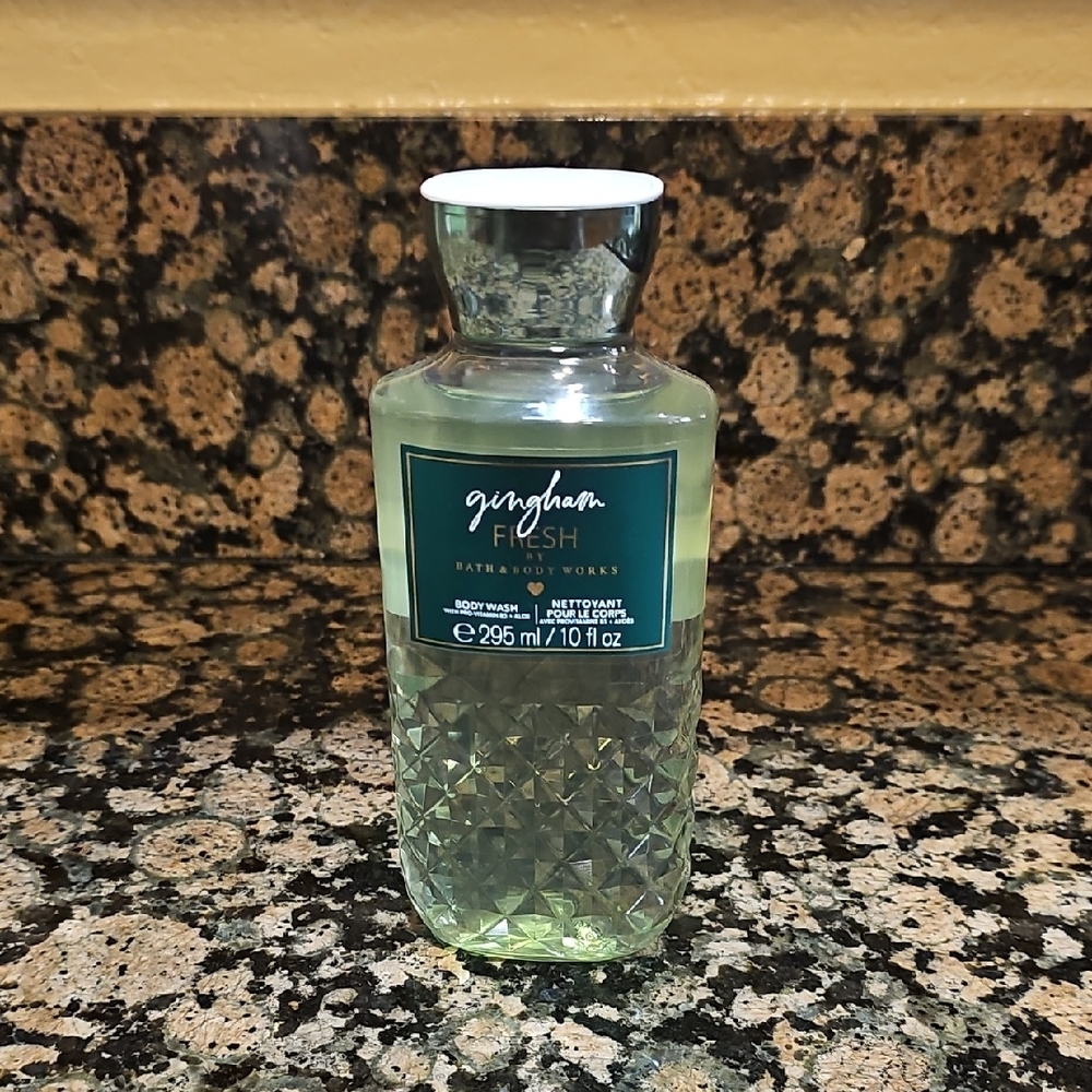 Bath & Body Works Gingham Fresh Body Wash